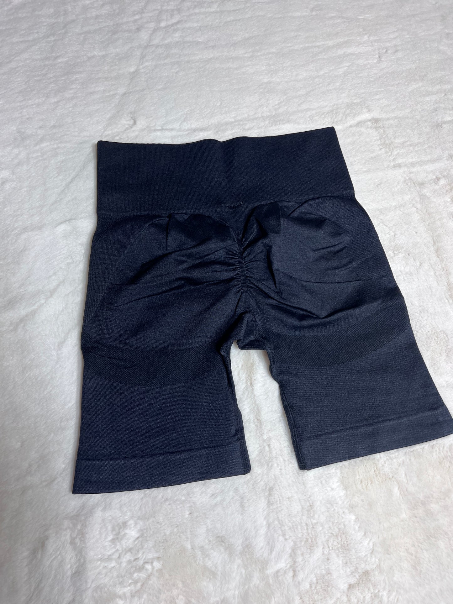 Basic Short ( Levanta Pompas )