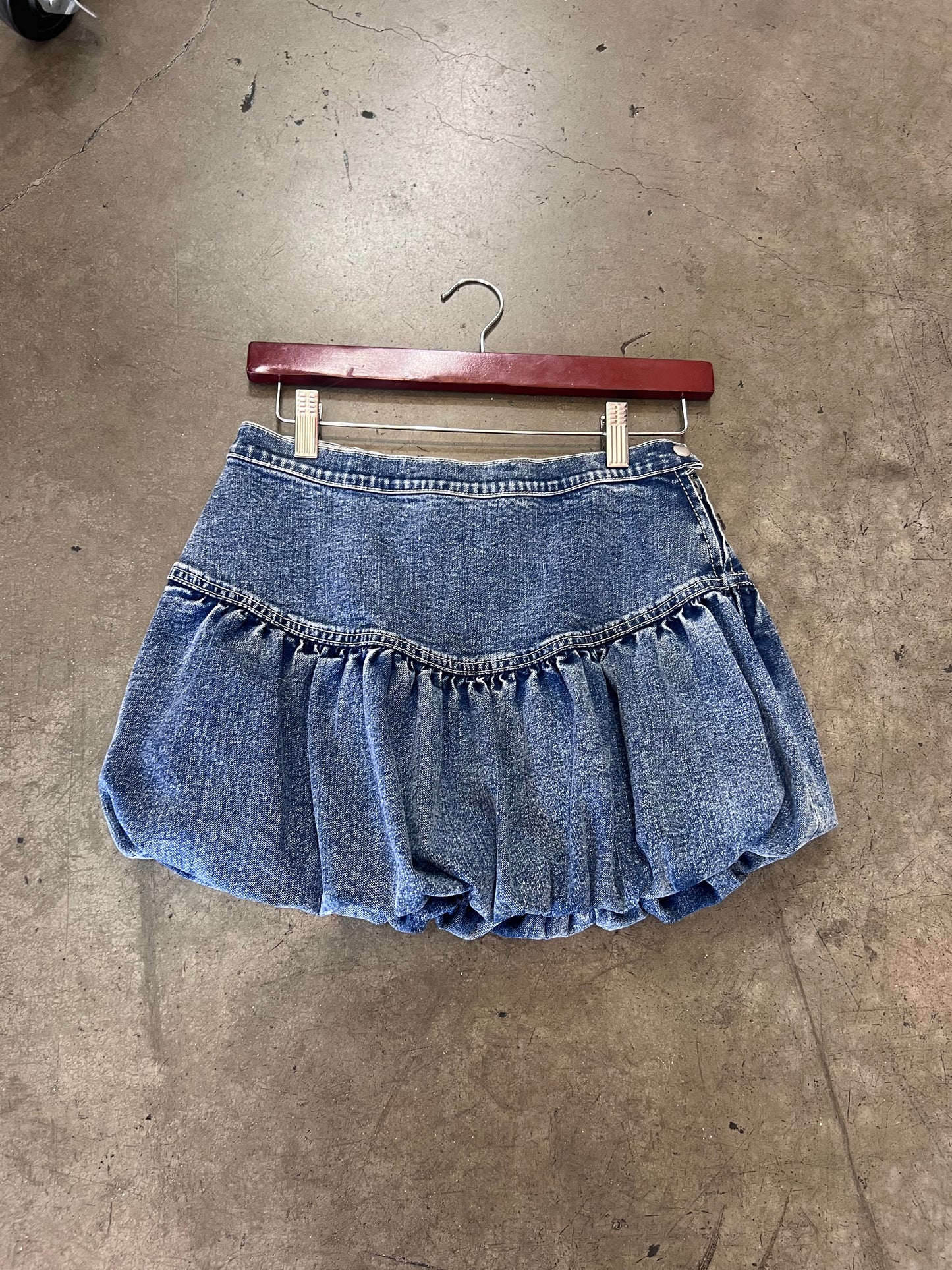 Trendy Bubble Denim Skirt