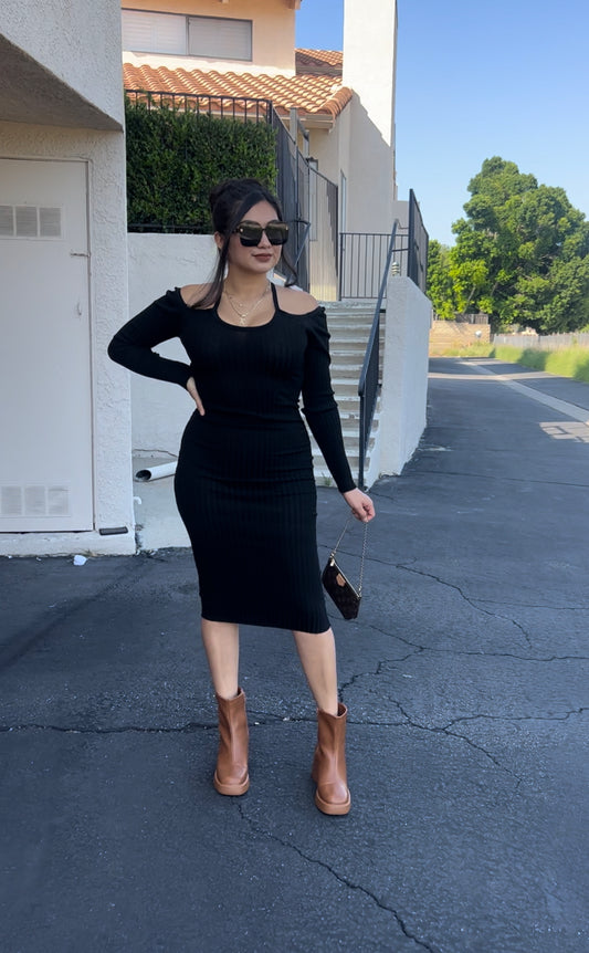 Fall In Love Sweater Dress - Black