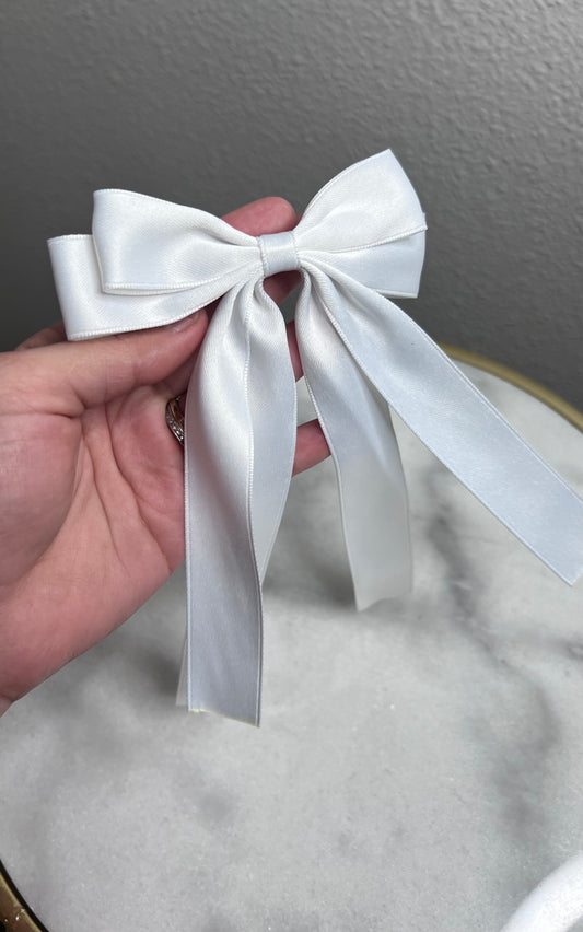 Cute Bow - White