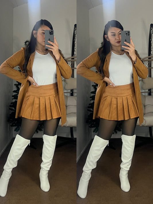 Camila Skort