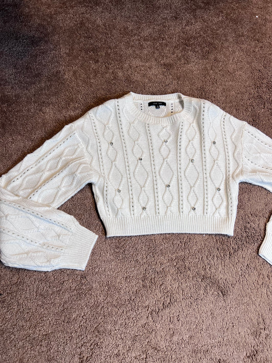 Basic Diamond White Sweater