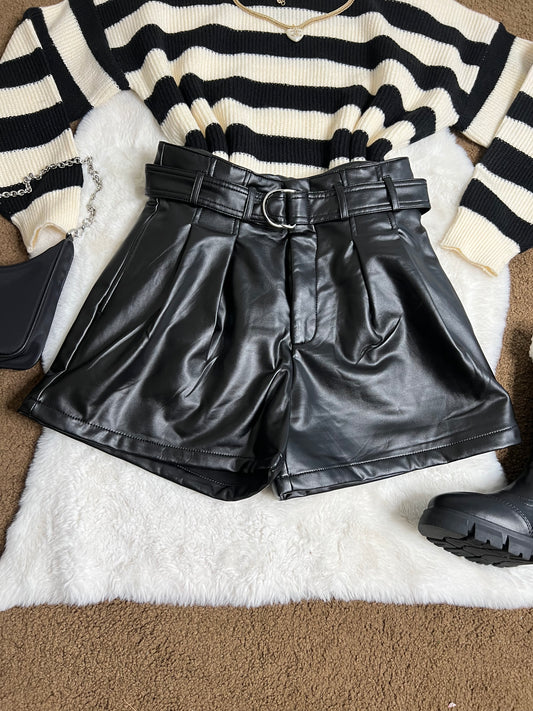 Susan Leather Short - Black