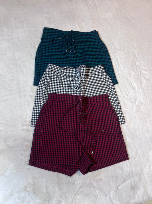 Christmas Essential Plaid Short - Red